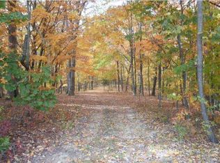 52 Hawk Ridge Rd, Warrenton, MO 63383