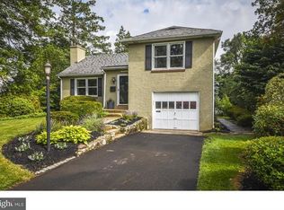 6323 Sunnybrook Rd, Flourtown, PA 19031