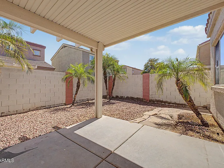 8777 W Dahlia Dr — Photo 29