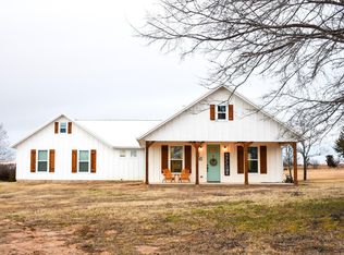 718 W 5th St, Ada, OK 74820