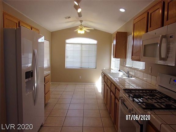 5th image of 1321 Fiesta Grande Ct