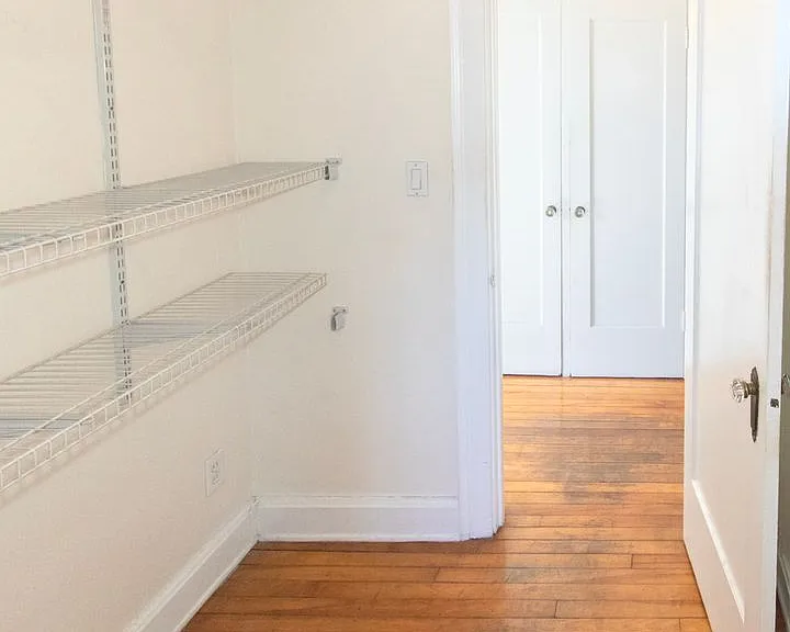 438 State St — Photo 17