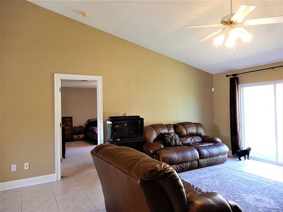 4th image of 3167 Lost Creek Dr