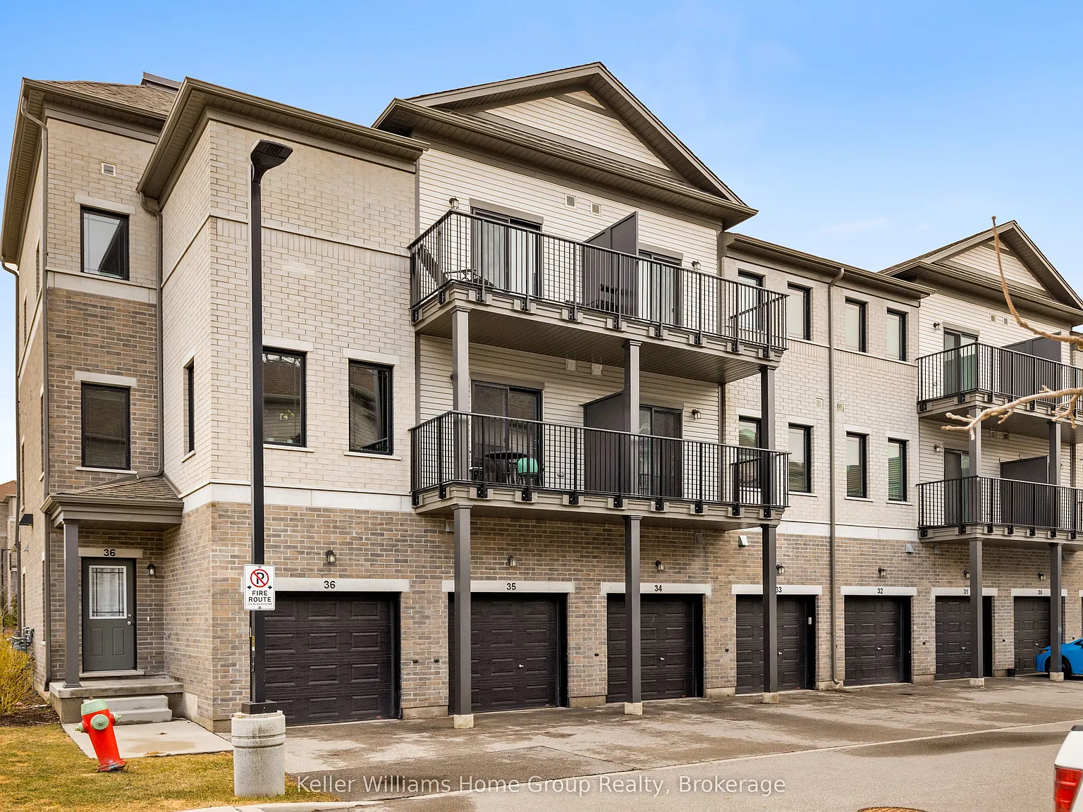 2 bed, $2,900 — Photo 2