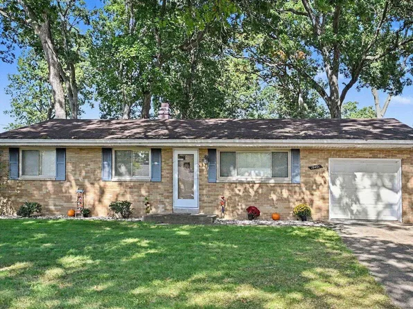 19401 Haviland Dr, South Bend, IN 46637