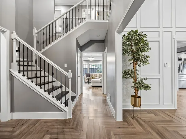 5833 Gallant Fox Ln, Plano, TX 75093