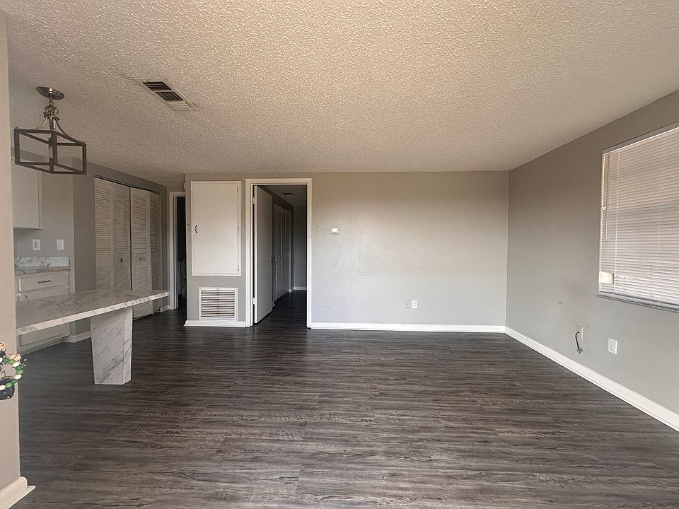 1st image of 5724 SE 116th St