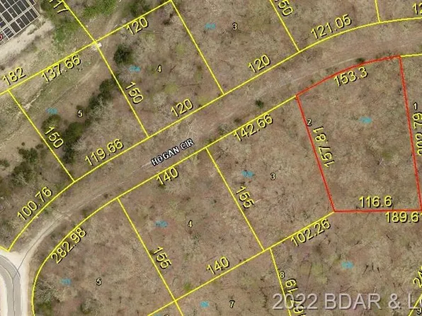 108 Hogan Circle Rd, Lake Ozark, MO 65049