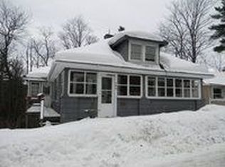 166 Neil St, Saranac Lake, NY 12983