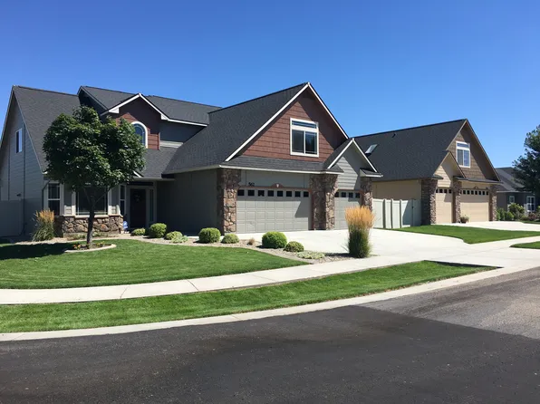 562 N Paddington Pl, Star, ID 83669