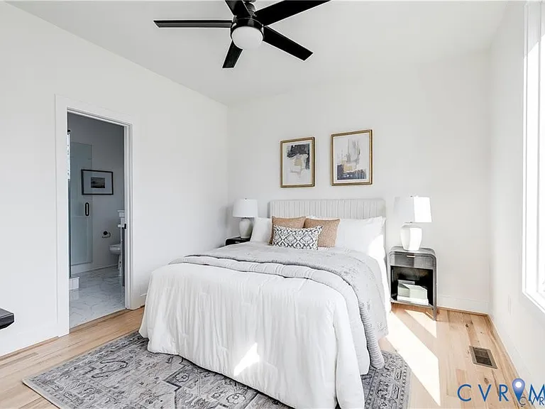 220 N 20th St #1 — Photo 29