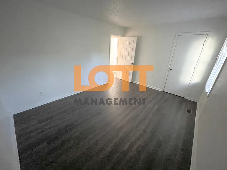 412 Sullivan Street Ext #B — Photo 5