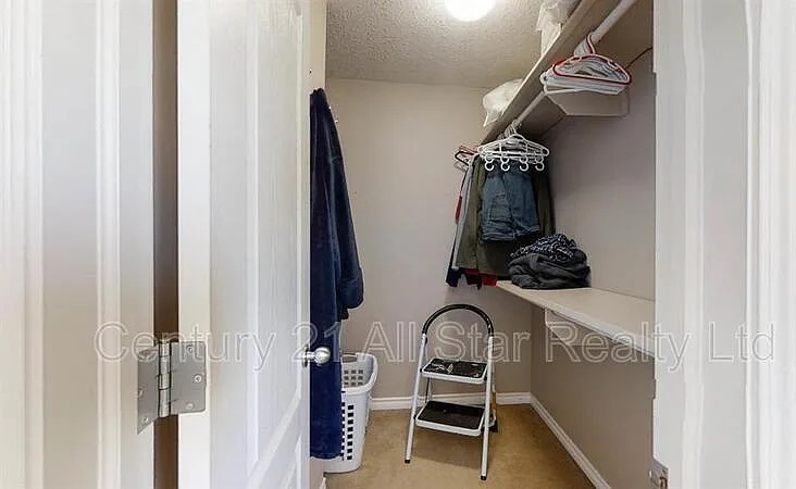 415 Aster Close — Photo 19