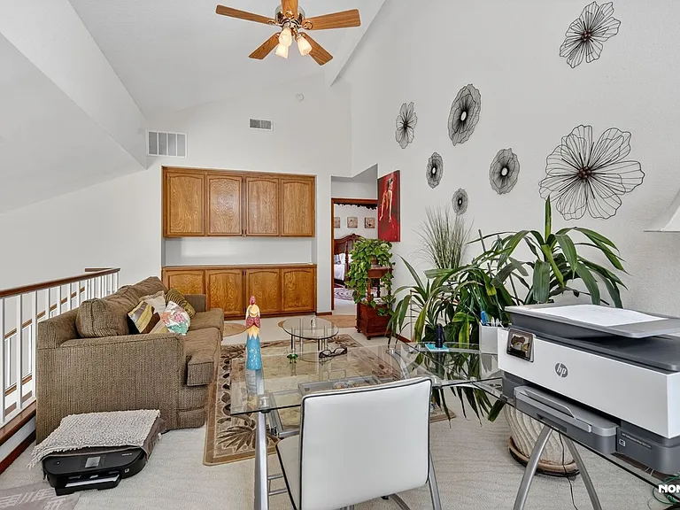 10317 Oak Ranch Ln — Photo 13