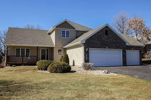 1st image of 15964 Yellow Pine St NW