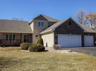 15964 Yellow Pine St NW, Andover, MN 55304
