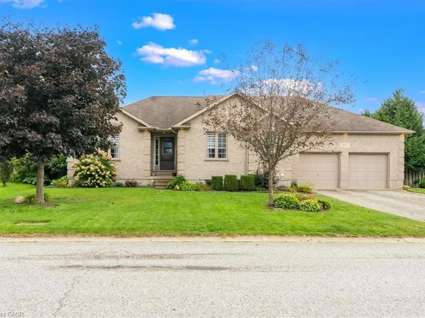 515 Woodward Dr, Strathroy Caradoc, ON N0L 1W0
