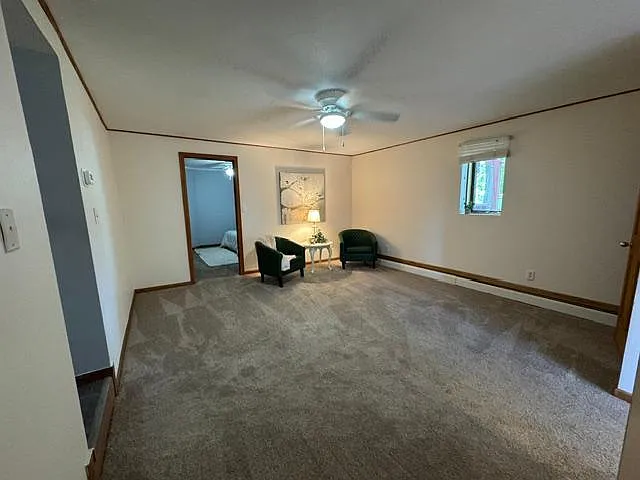 221 N Jefferson St #B — Photo 4