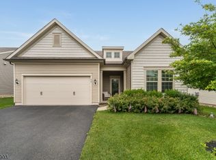 29 Bressler Road, Raritan Twp., NJ 08822