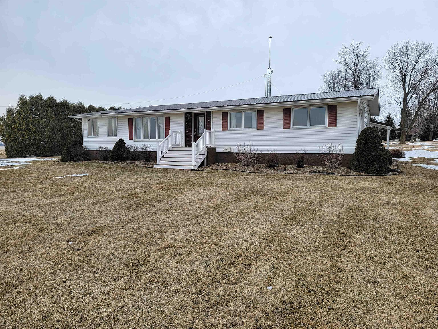 20703 115th St, Cresco, IA 52136 Zillow