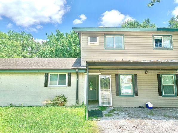 110 Farm Dr
