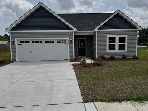 349 Country View Lane, Jacksonville, NC 28546