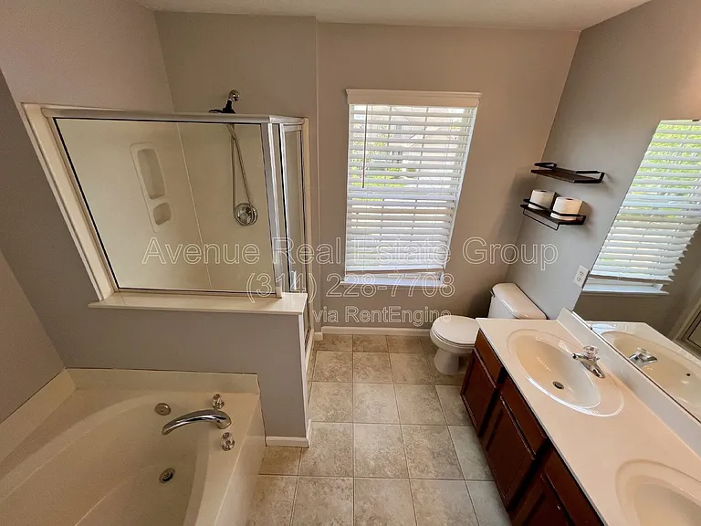 35 Spring Borough Ct — Photo 13