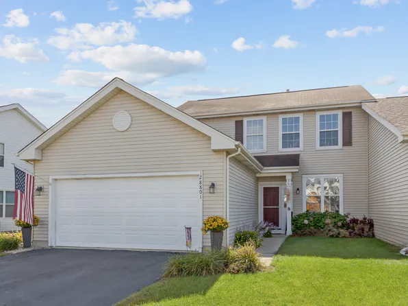 28801 Sawmill Ln, Lakemoor, IL 60051