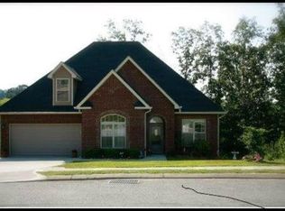988 Hillside Ln, Lenoir City, TN 37771