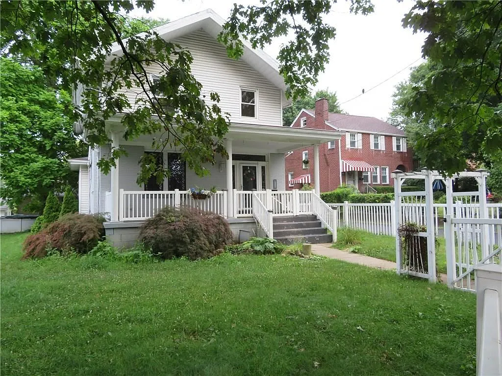 4908 Interboro Ave photo 1
