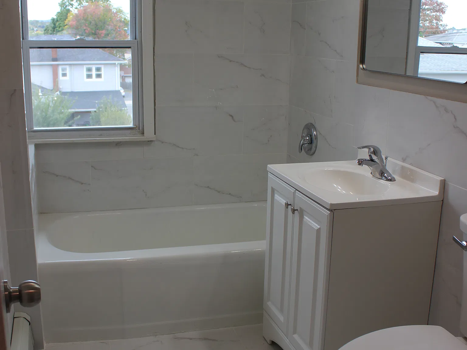 2 bed, $3,000 — Photo 4