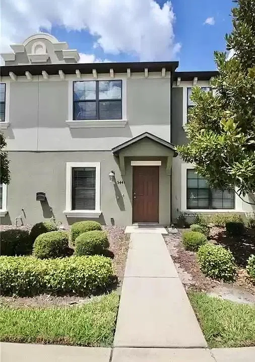 5441 Windsor Lake Cir