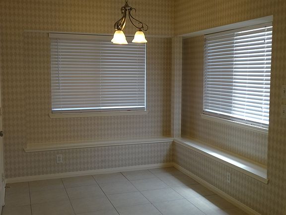 5th image of 3121 Misty Shore Dr