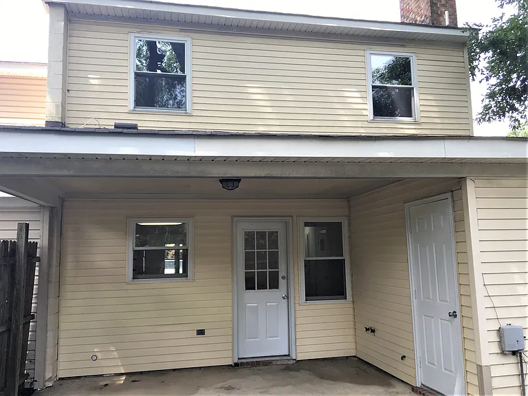 414 Sedgewick Ct — Photo 10