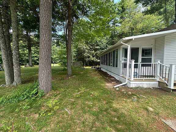 5th image of 150 Chapel Road #111