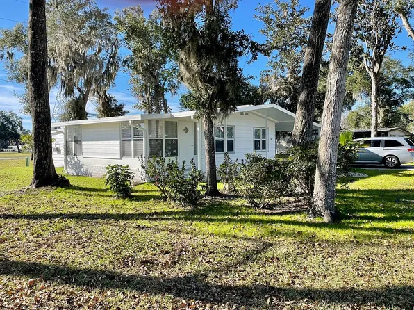 26 S Bobwhite Rd, Wildwood, FL 34785