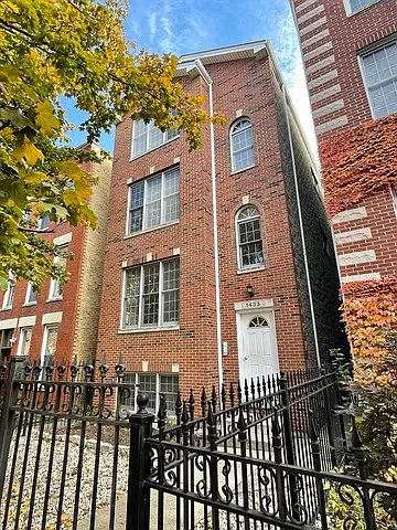 3 bed, 1.5 bath, 1500 sqft, $3,500 — Photo 1