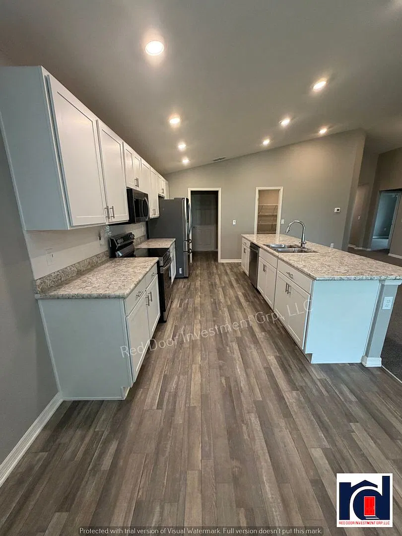 Beautiful 3 Bedroom/2 Bath Home~Villamar Community~Winter Haven — Photo 3