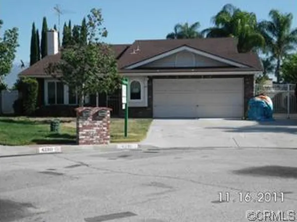 4281 Warwick Ct, Hemet, CA 92544