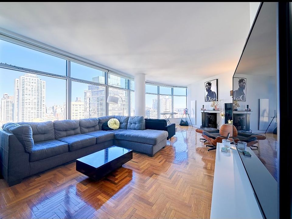 1st image of 250 E 54th St APT 31B