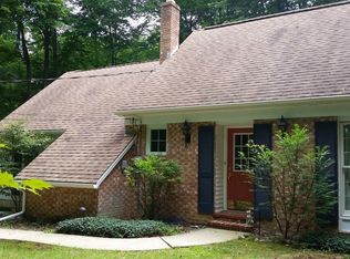 16015 Jug Rd, Burton, OH 44021