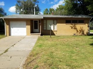 1420 E Berkeley Ave, Wichita, KS 67216
