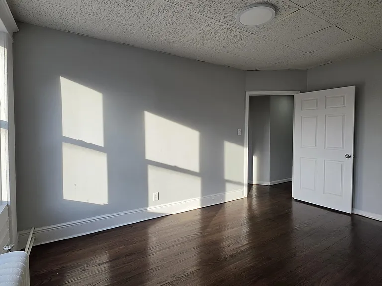 722 W Side Ave #2 — Photo 6