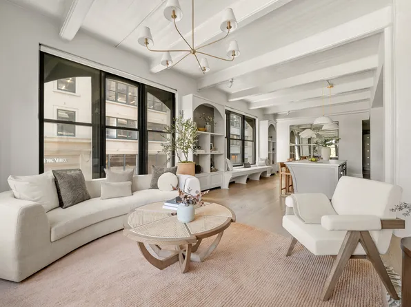 30 Main Street image 7 of 22