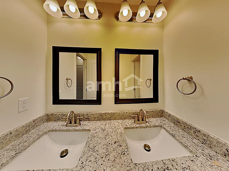 1157 Paramount Dr — Photo 16