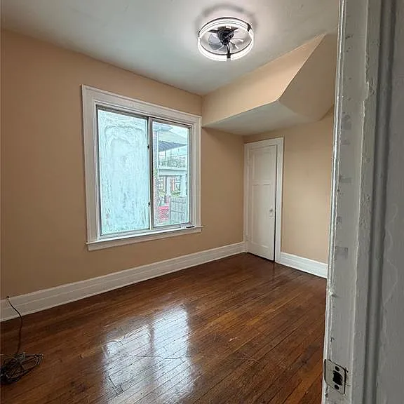 1435 W Euclid St — Photo 7