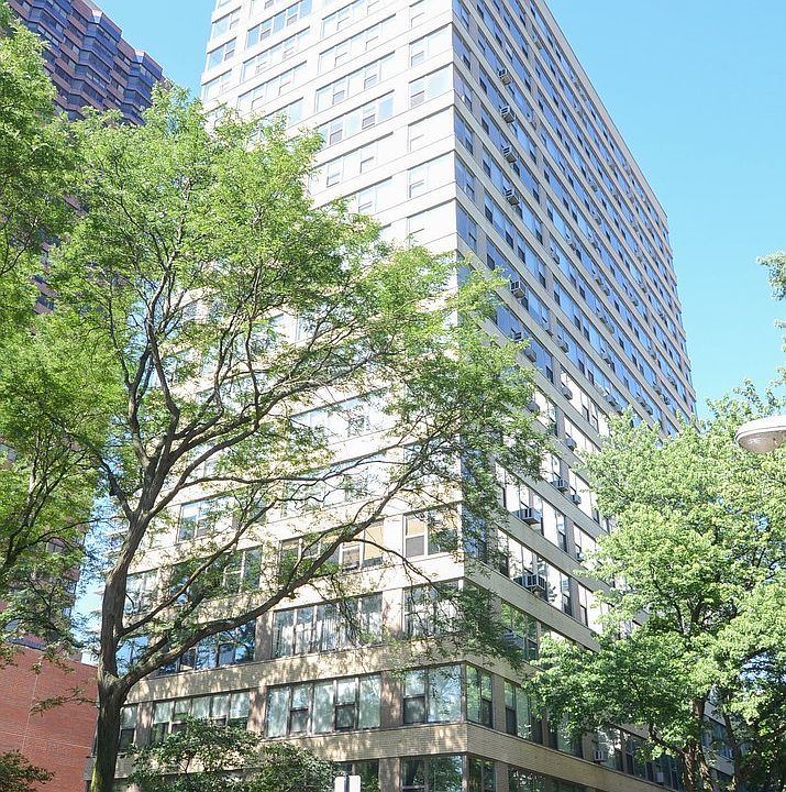 1st image of 2970 N Lake Shore Dr APT 8B