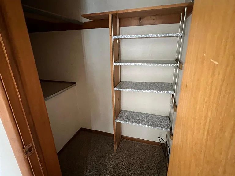 58 W Washington Ave #3 — Photo 8