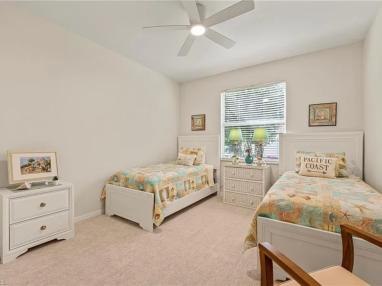 465 Robin Hood Cir #101 — Photo 20