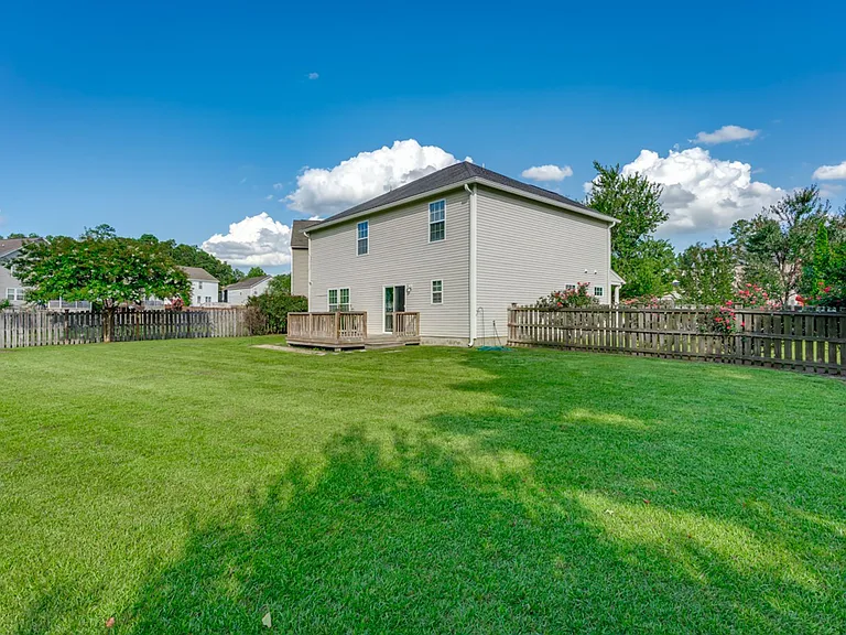 262 Whitton Ln — Photo 36